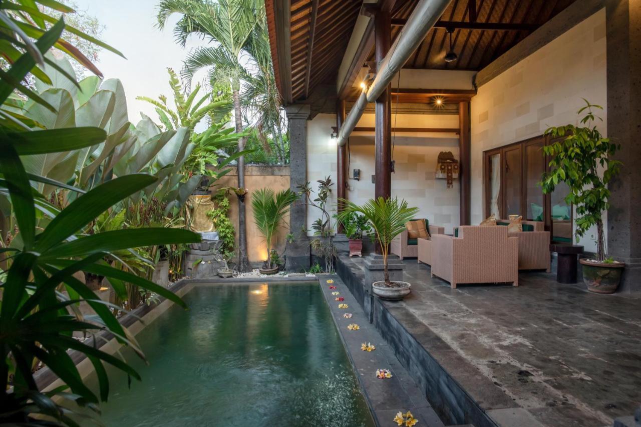 Bidadari Villa Seminyak Exterior foto
